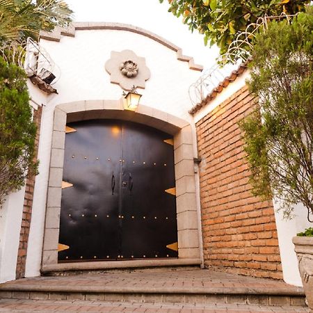 Hotel El Almendro ماناجوا المظهر الخارجي الصورة